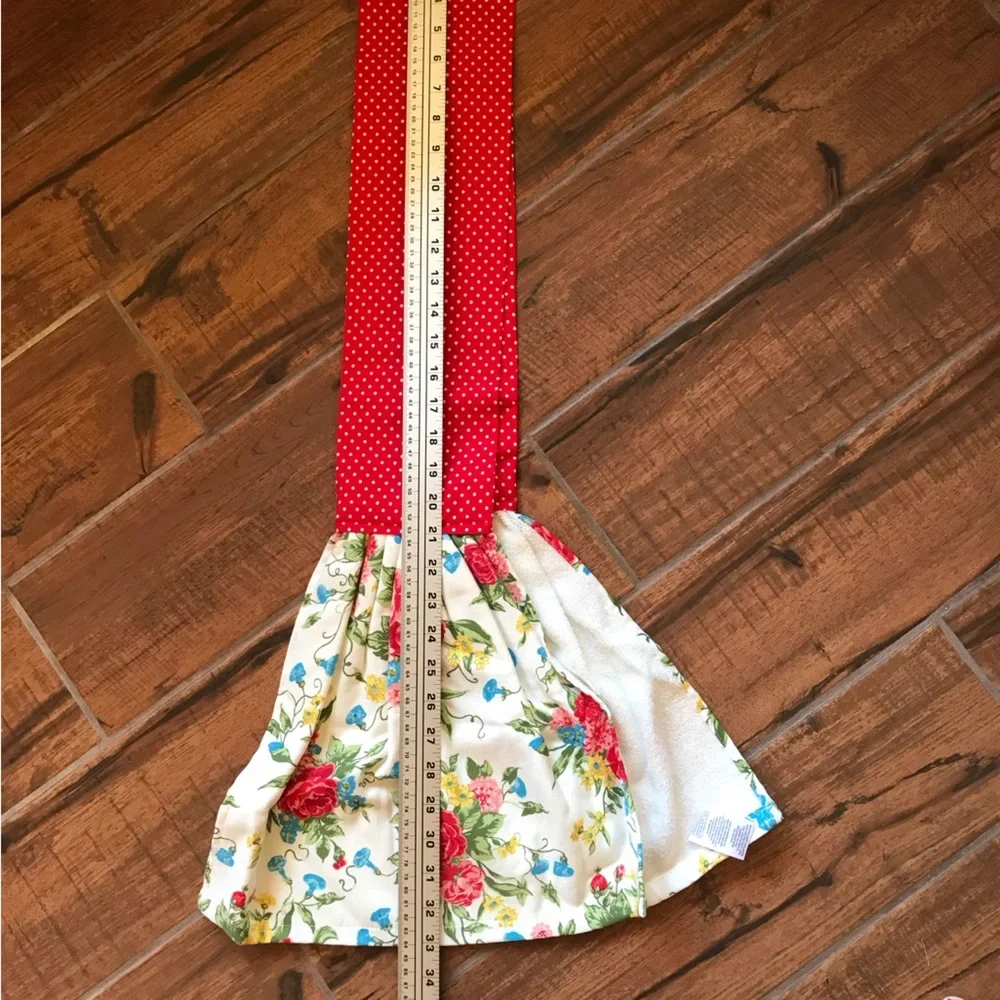 Red Floral‎ Kitchen Scarf New